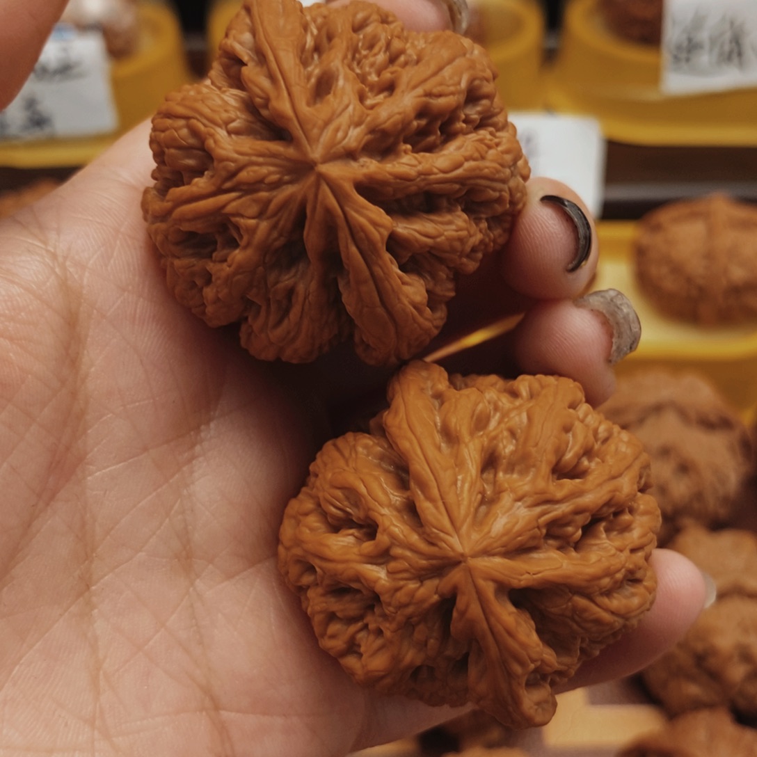 吊坠文玩核桃42全品粗筋