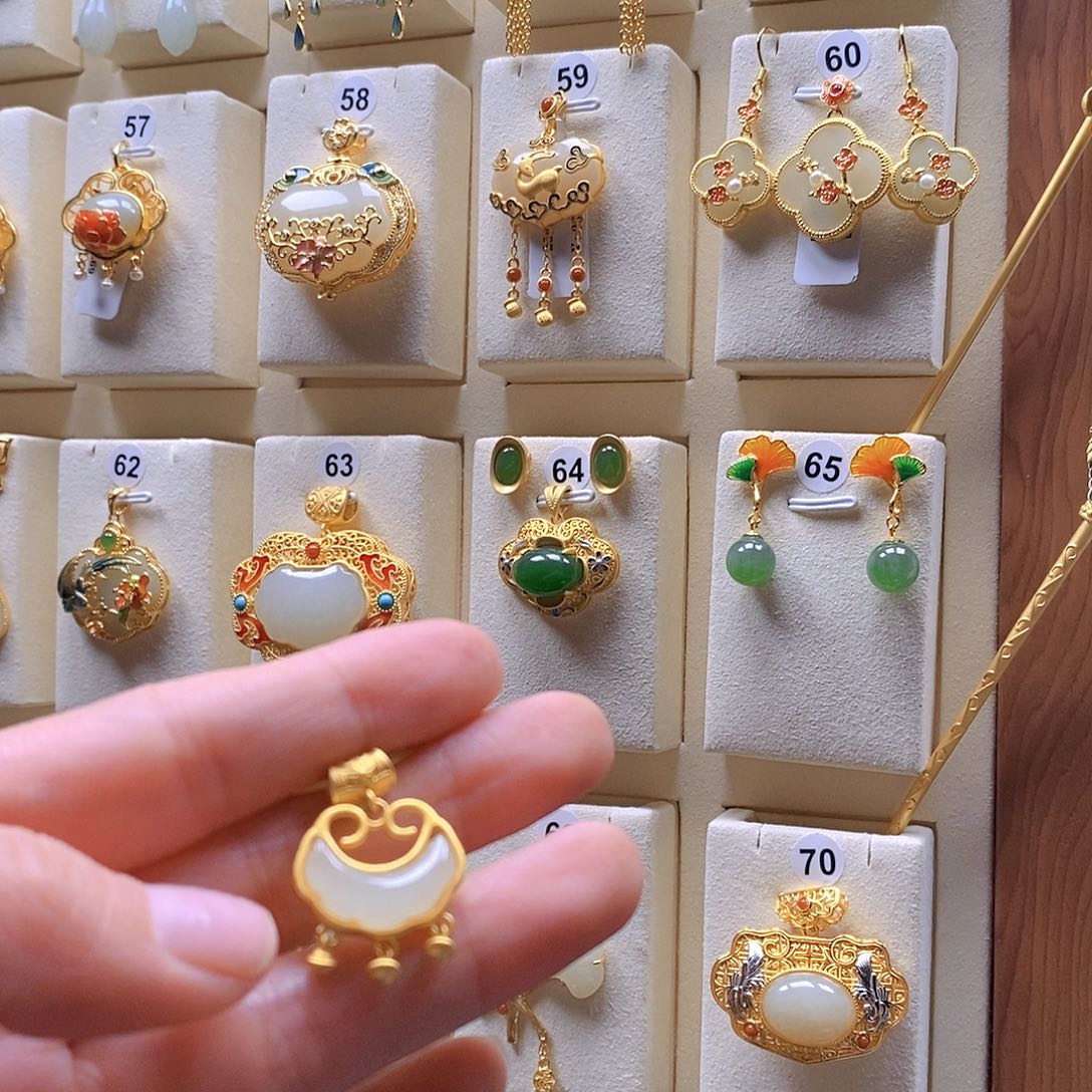 和田玉颈饰银S925镶嵌