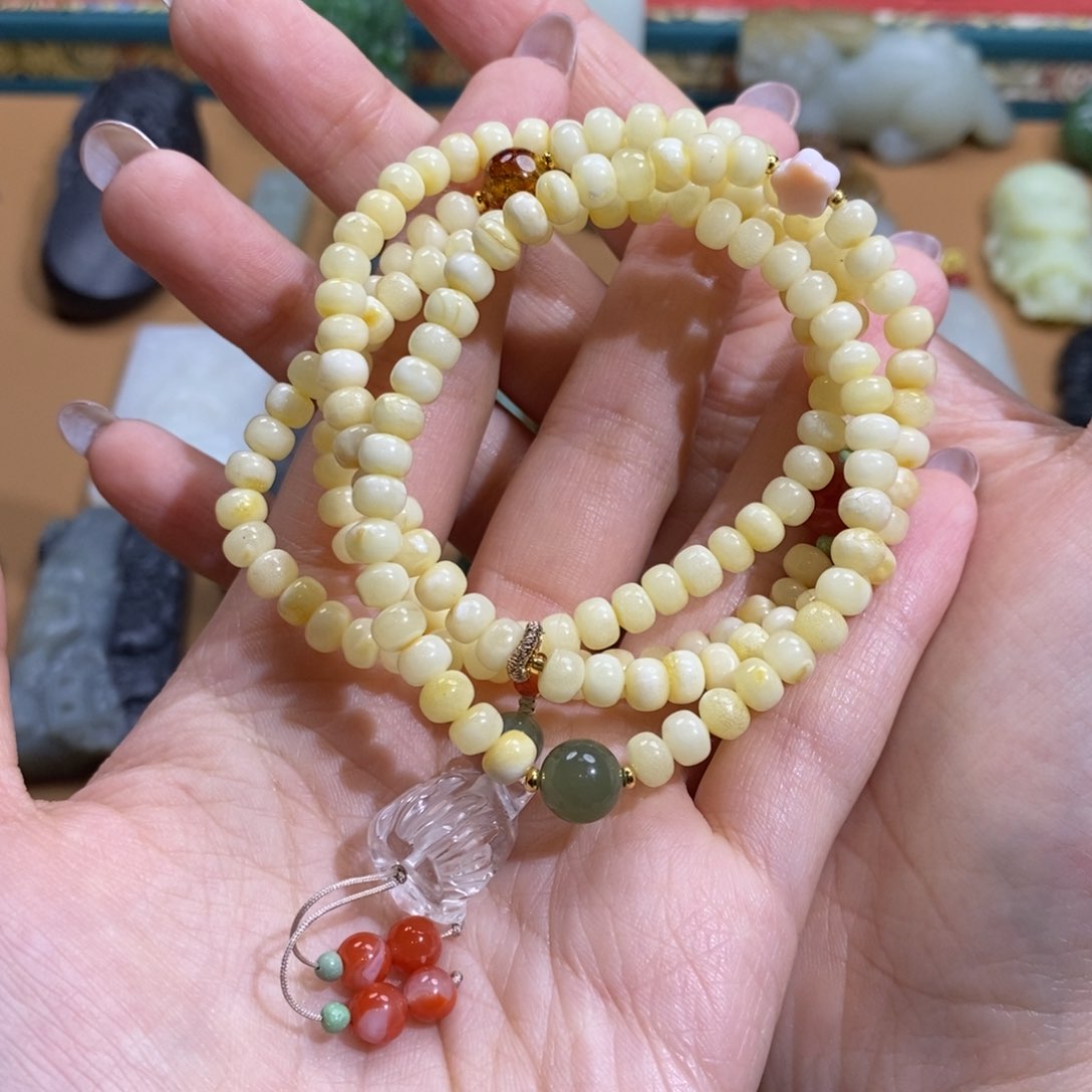 蜜蜡颈饰未镶嵌项链