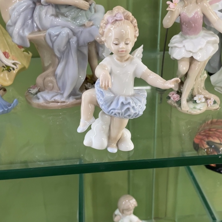 瓷15cm尊匠瓷偶一个