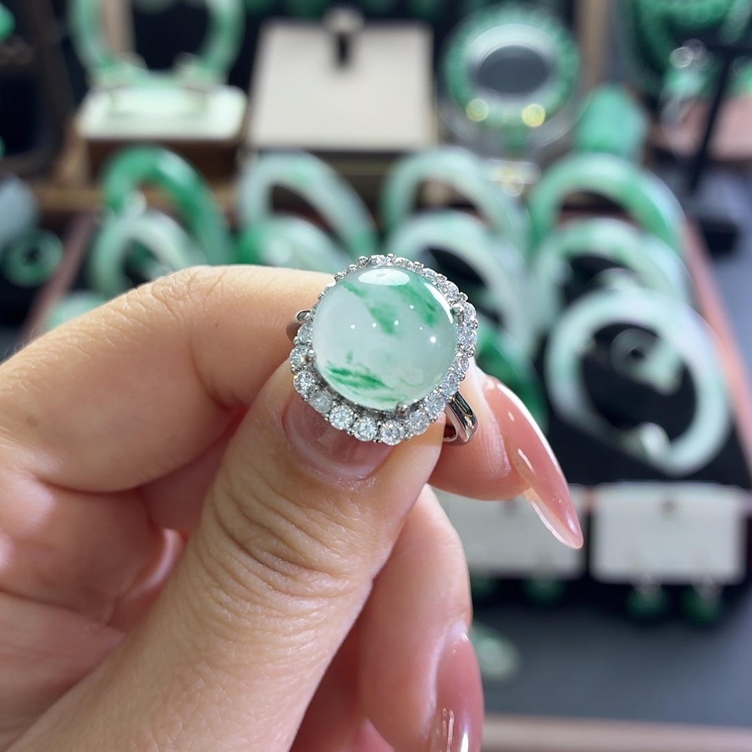 石英质玉合金戒指