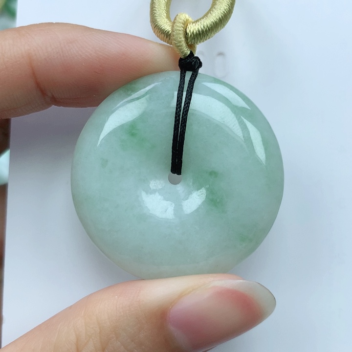 翡翠颈饰未镶嵌天然翡翠a货