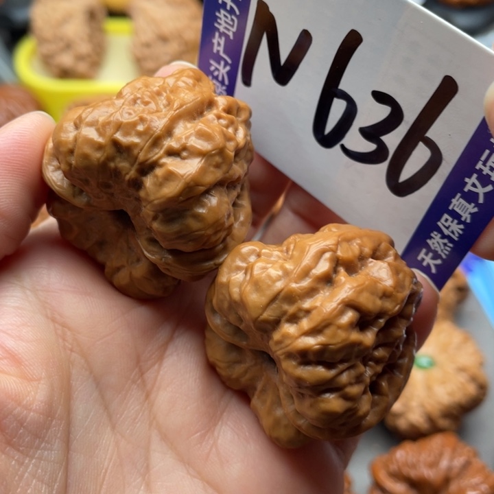 文玩核桃把件蛙蛙36尺