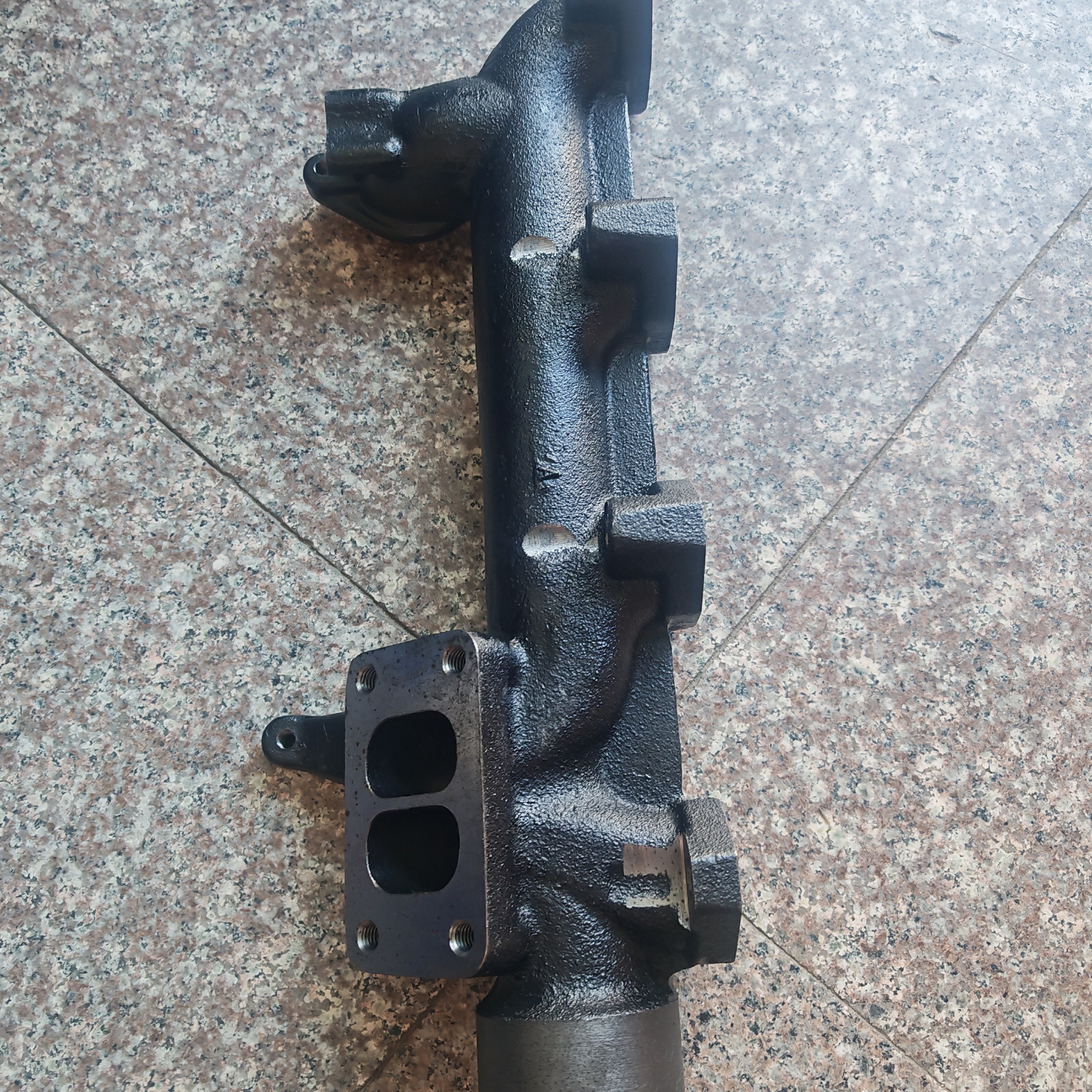 原厂J6L排气支管后段 型号B37FY