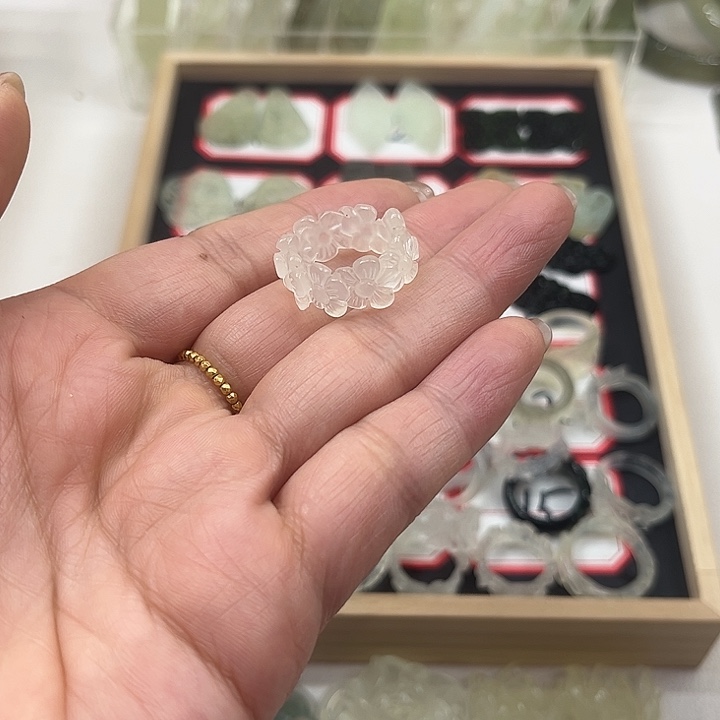 古***叶蛇纹石玉合金戒指