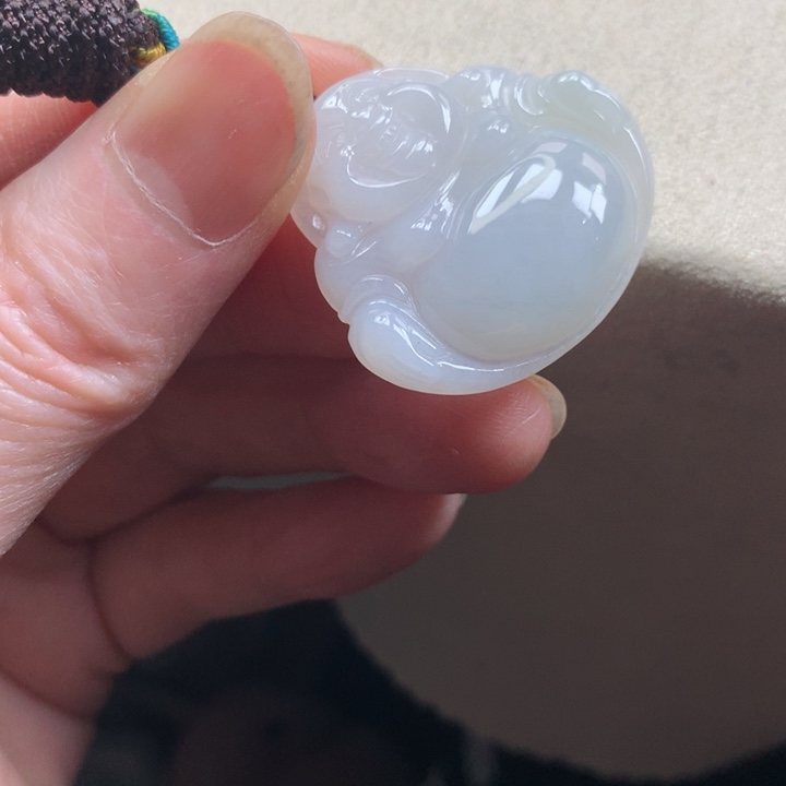 翡翠颈饰未镶嵌吊坠