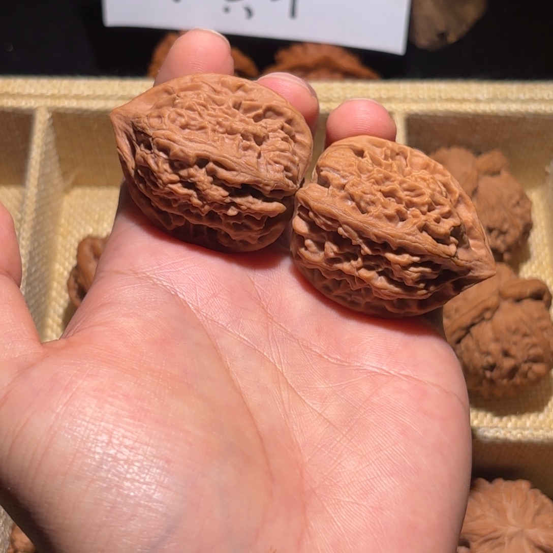 文玩核桃吊坠35+精品鸡心4