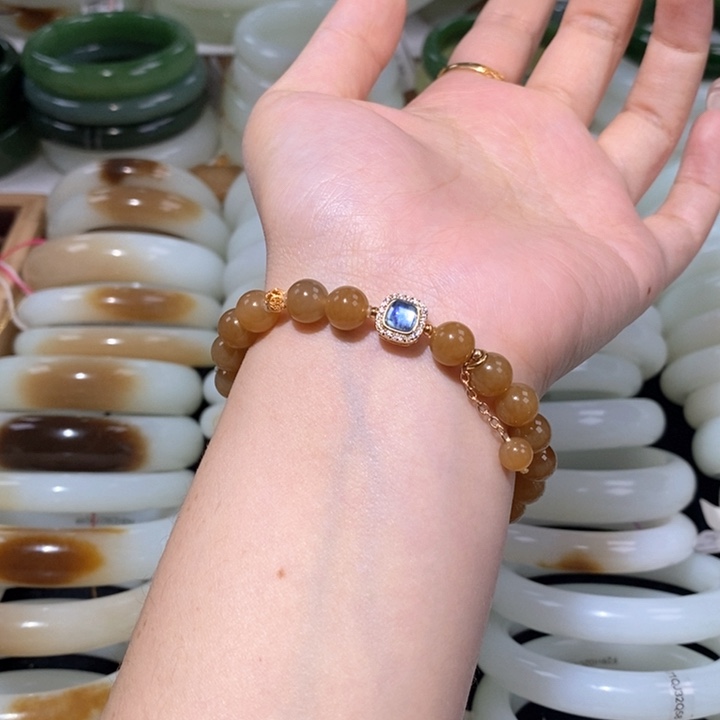 和田玉（糖玉）手链未镶嵌糖串