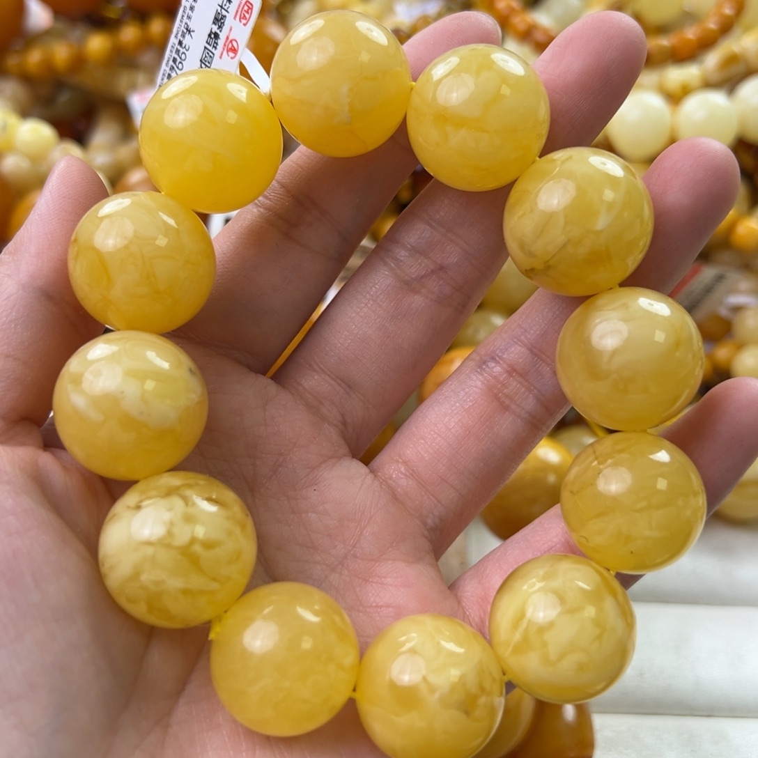 琥珀珠宝奇石未镶嵌