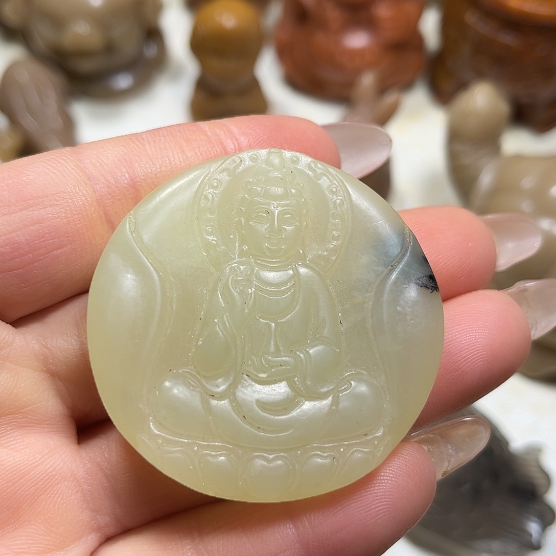 白玉菩提吊坠白玉菩提吊坠