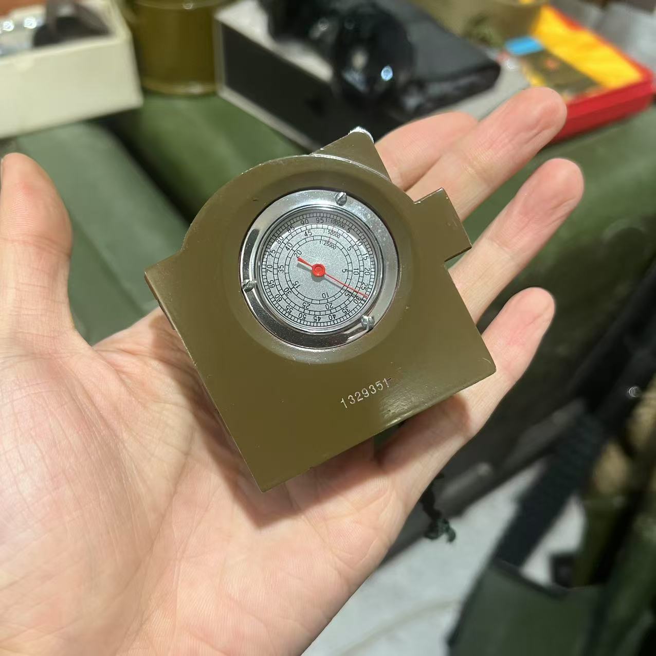 正品老货指北针1962