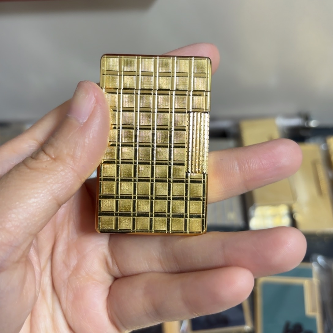 都登卡中古打火机