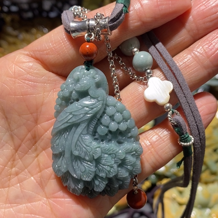 岫玉岫玉吊坠未镶嵌