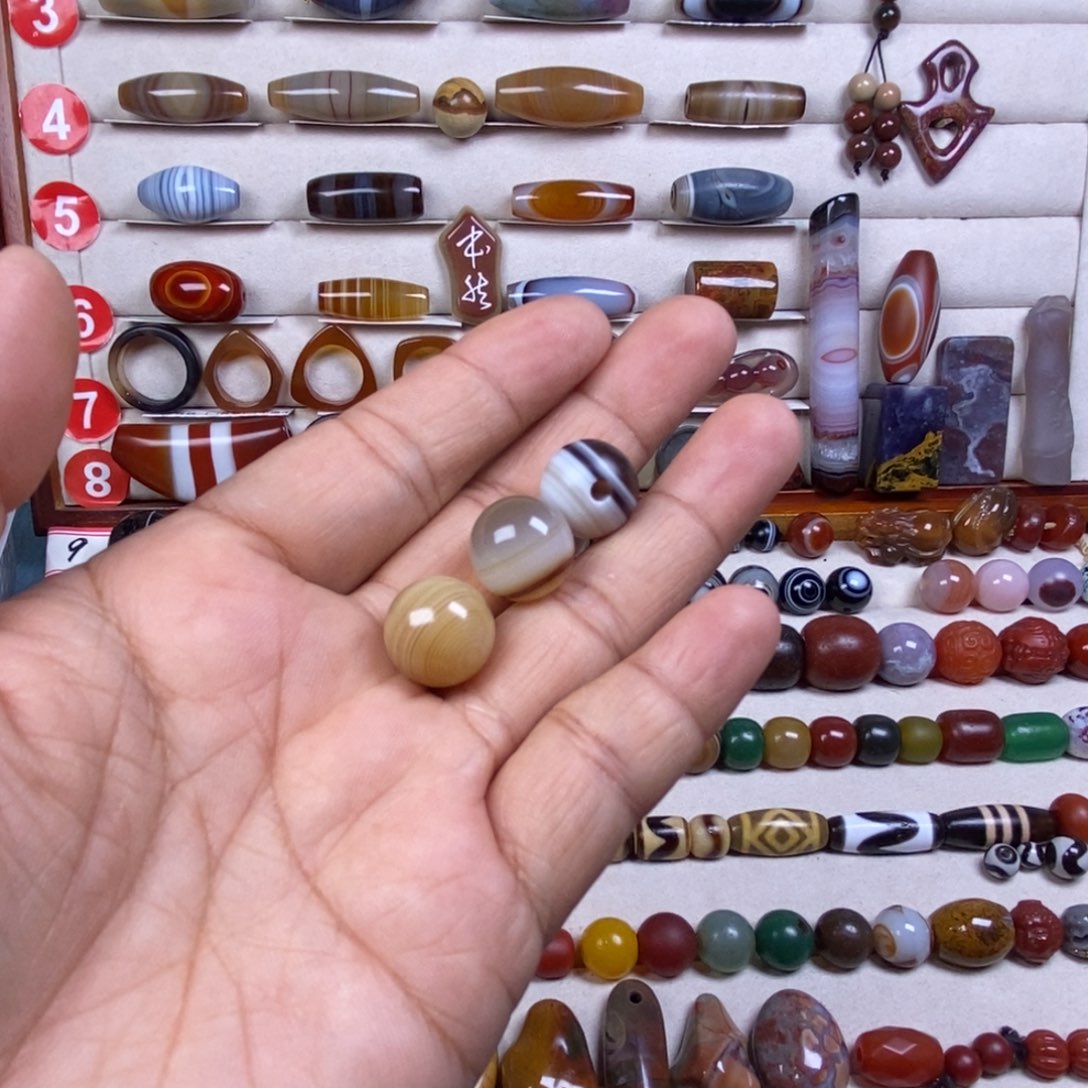 玛瑙/玉髓珠宝奇石未镶嵌大**水