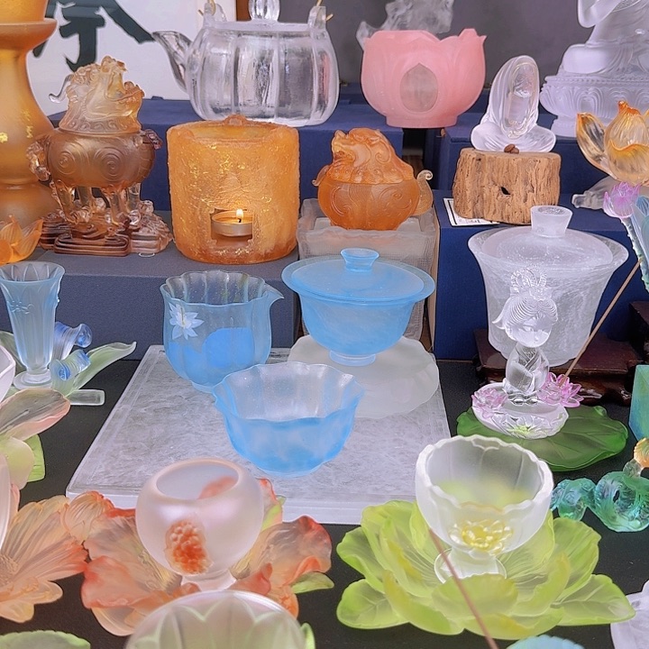 何*彤蓝色三件套 竹子公道