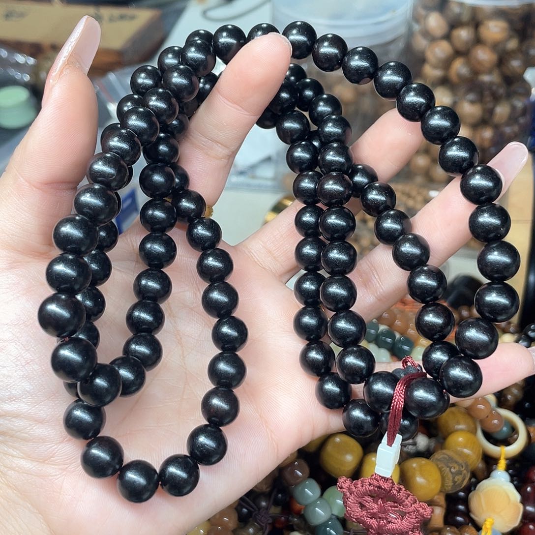 维腊木（绿檀）无事牌