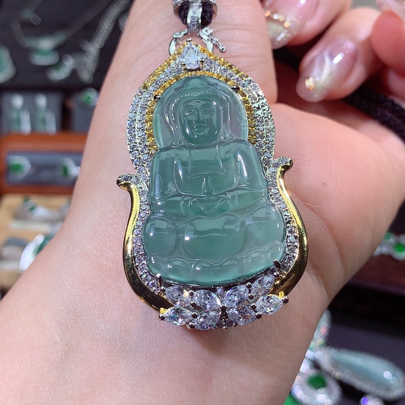 【闪购商品】翡翠颈饰未镶嵌挂件