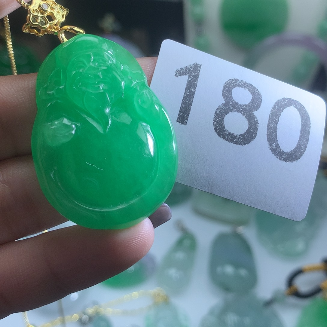 翡翠未镶嵌吊坠(赠链)