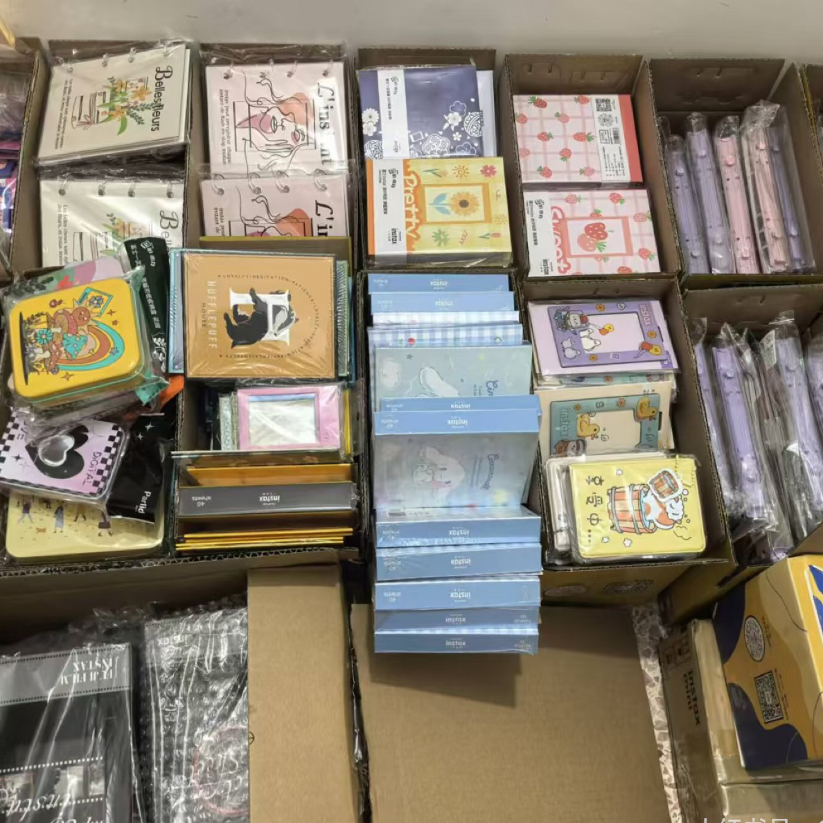 爬楼拍立得周边相册贴纸收纳盒送赠品一次