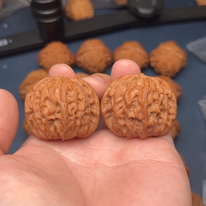 把件文玩核桃39磨盘邮费顺丰到付打底盘玩不退