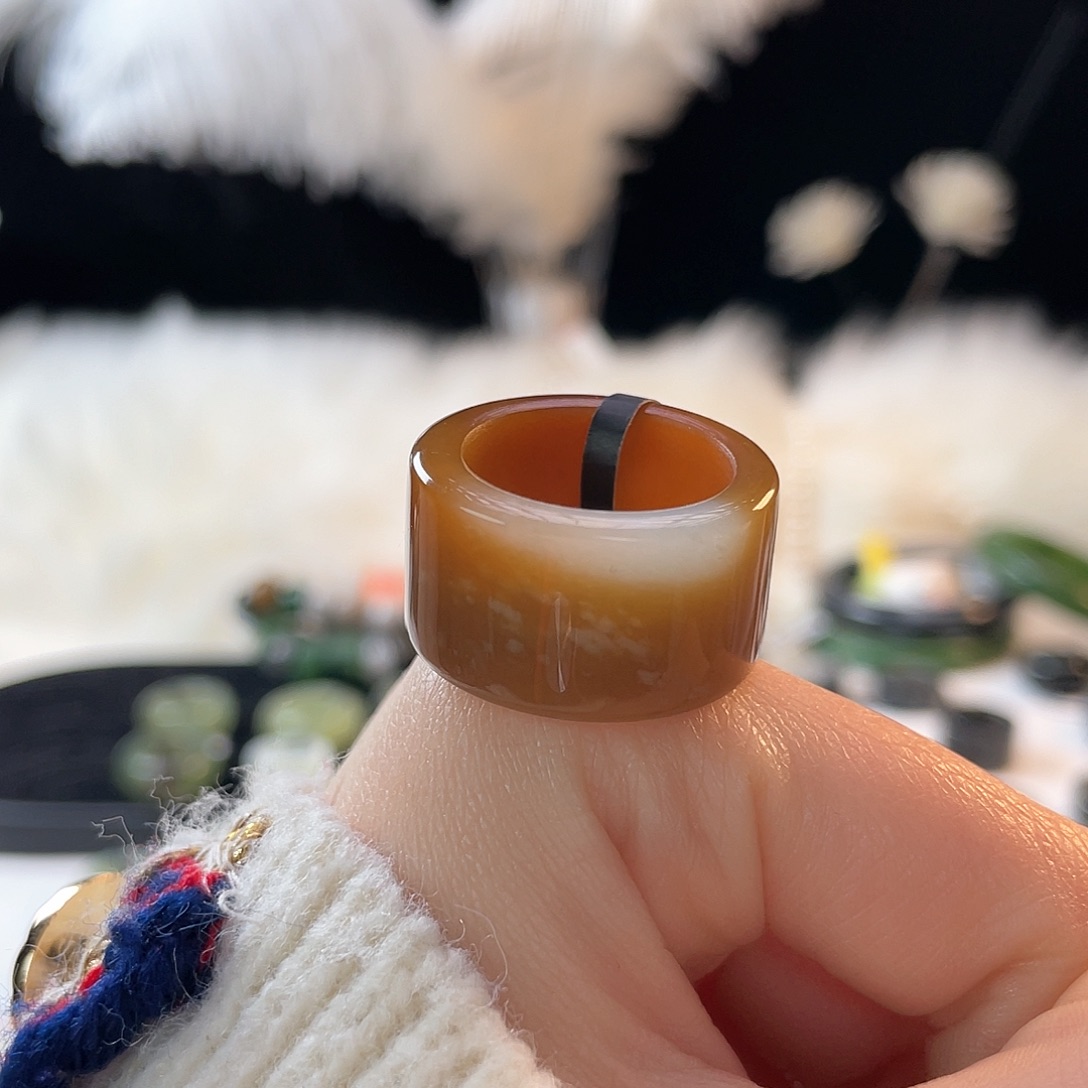 和田玉未镶嵌戒指k113牛轧糖高筒圆切19.1mm