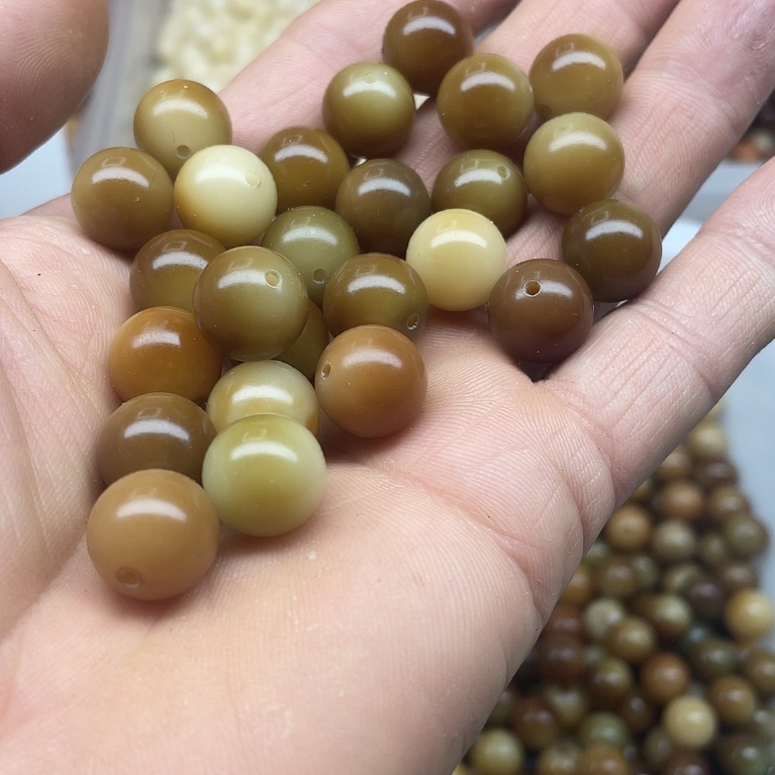 白玉菩提吊坠12.75精品焦糖圆100颗