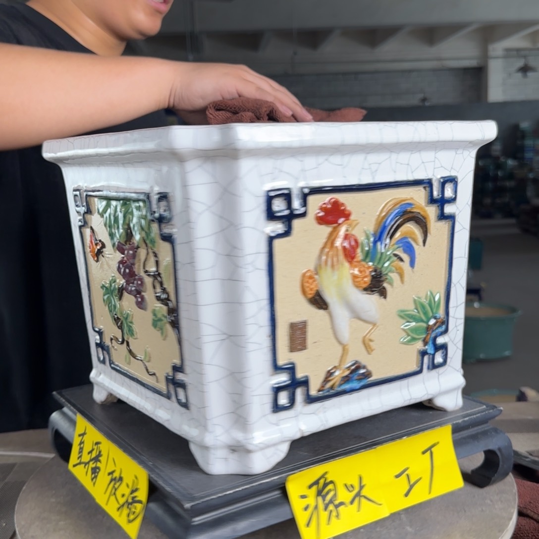 陶。一风堂石湾花盆 开片痕迹