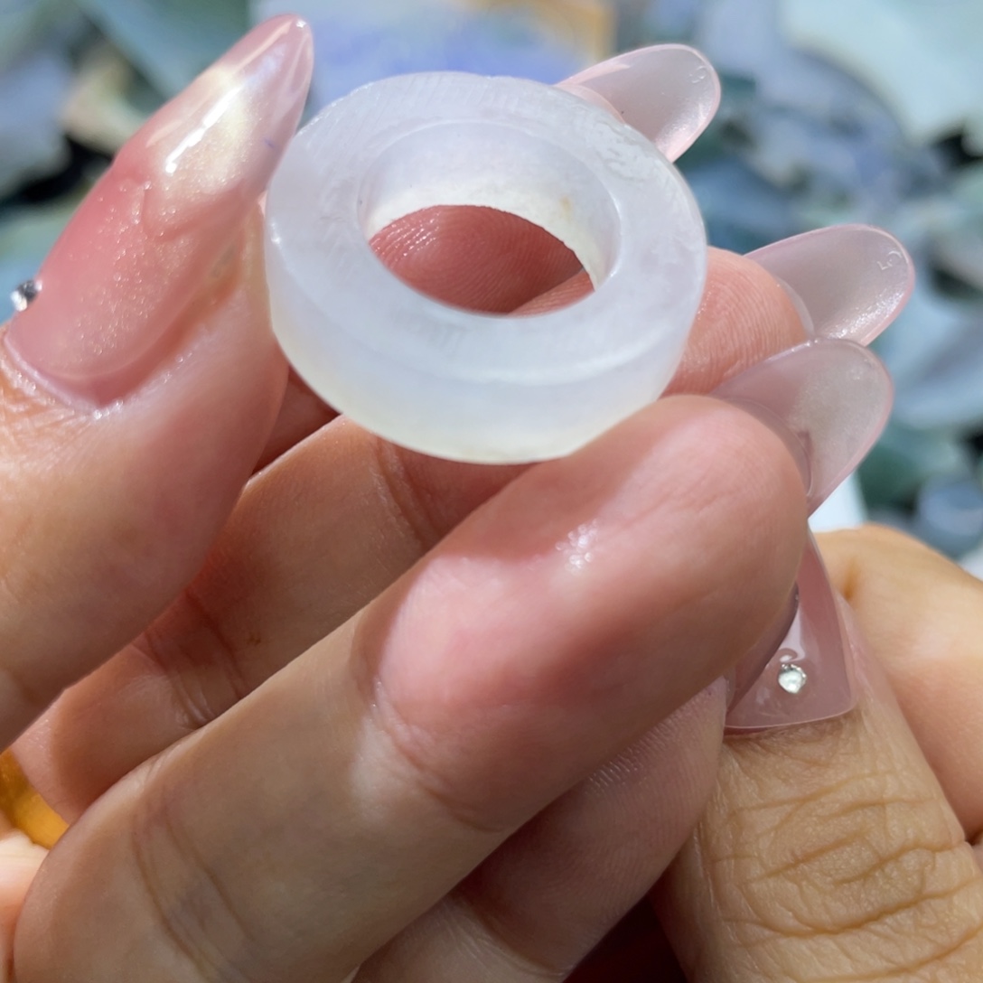 定制翡翠未镶嵌天然翡翠8-16白冰