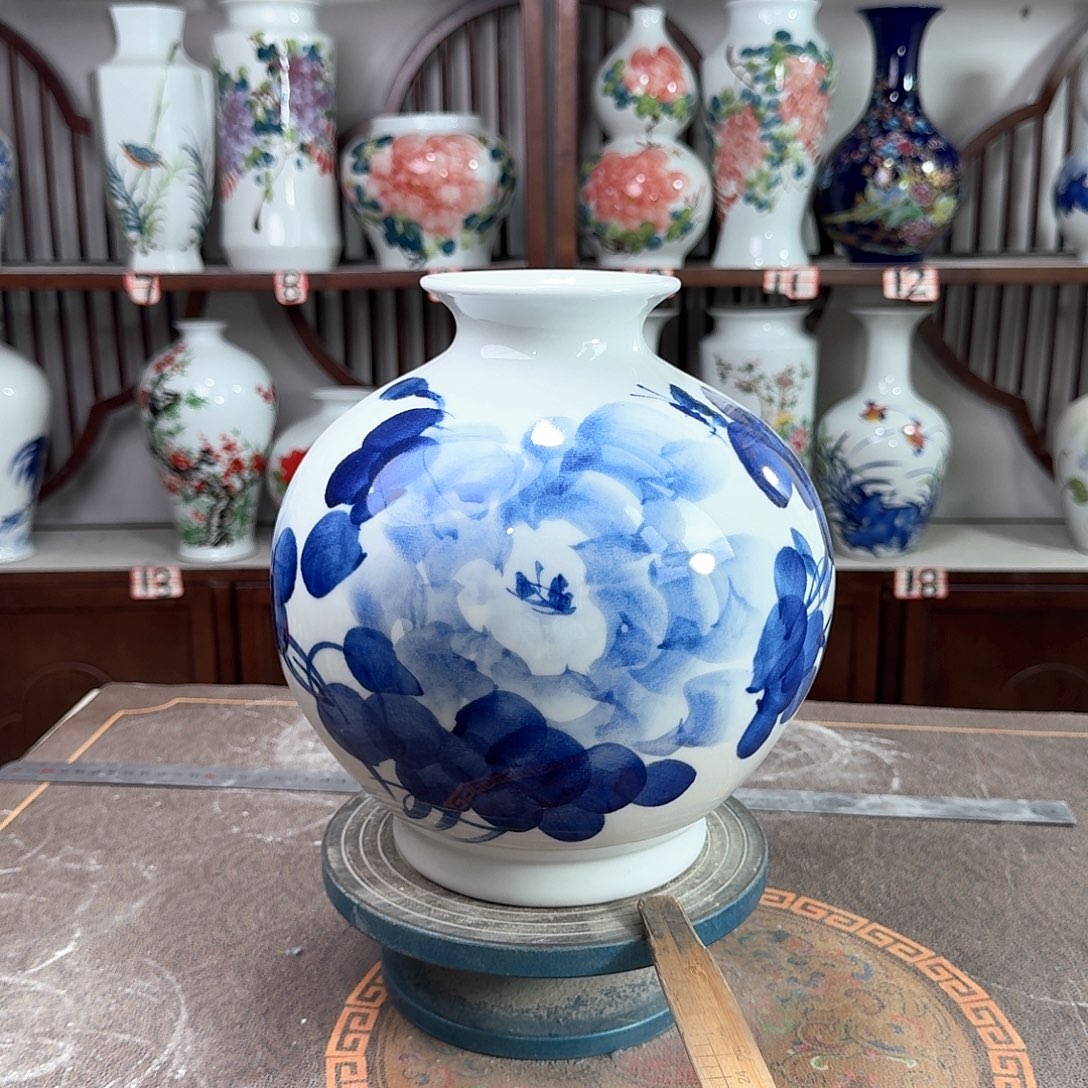 摆件陶景德镇陶瓷石青牡