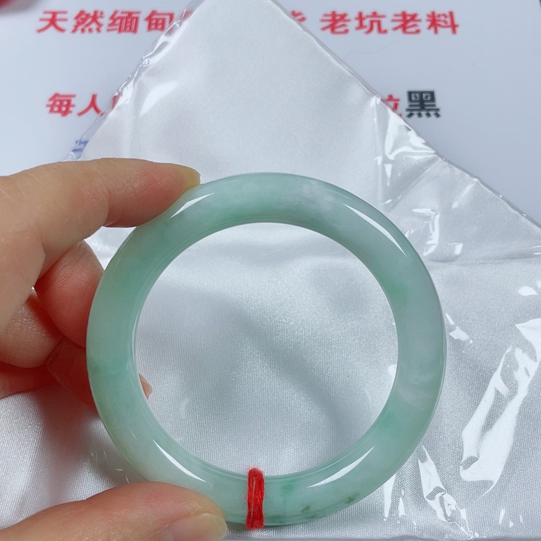 翡翠未镶嵌手镯天然翡翠手镯56.9