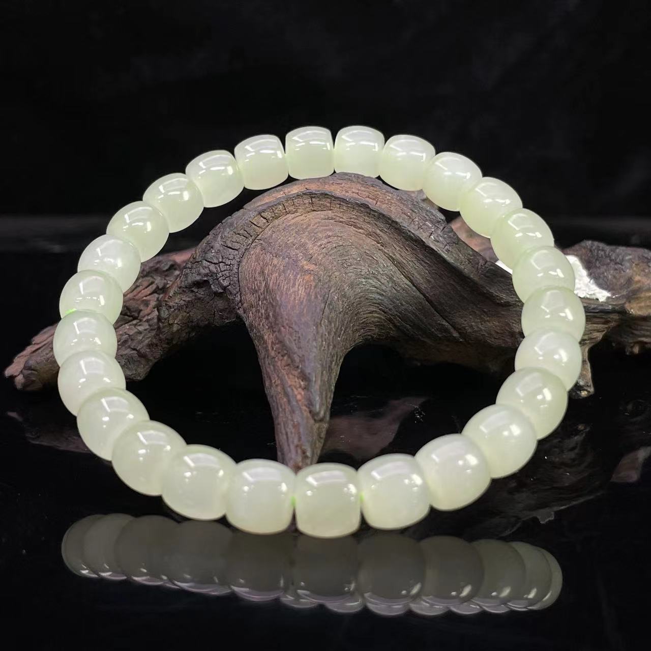 A164  和田玉手串 YJ431023