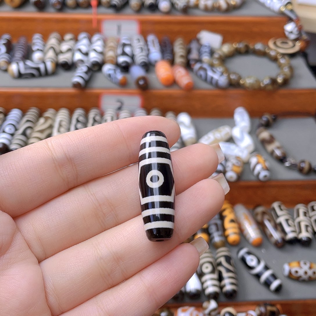 未镶嵌颈饰玛瑙/玉髓