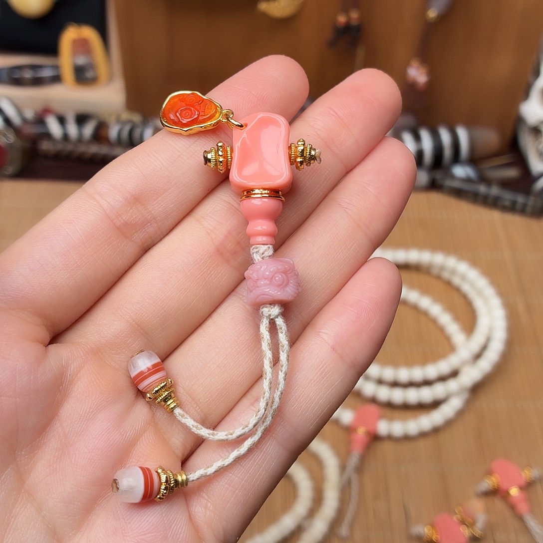 玛瑙/玉髓未镶嵌三通弟子珠