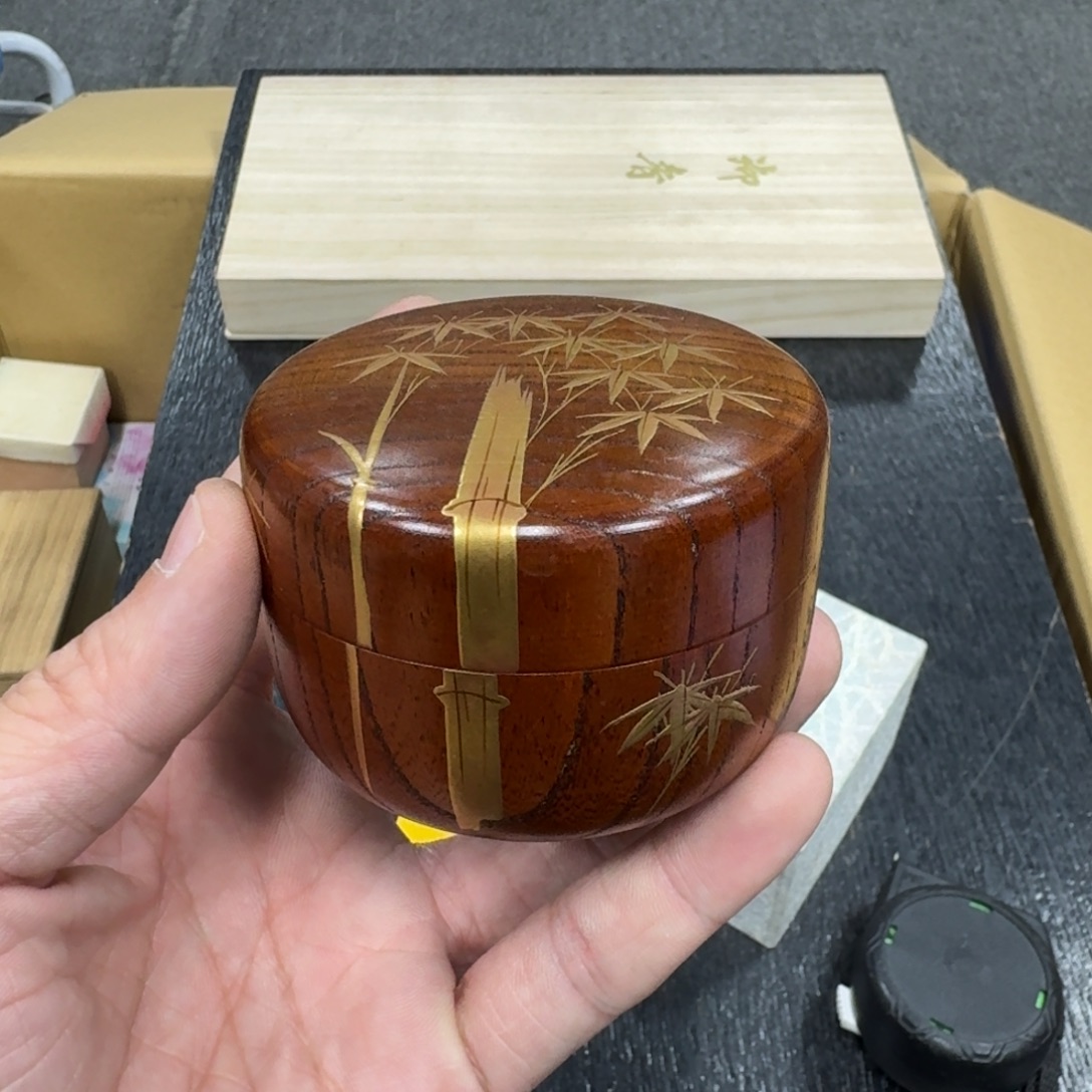 木头金莳绘茶叶罐