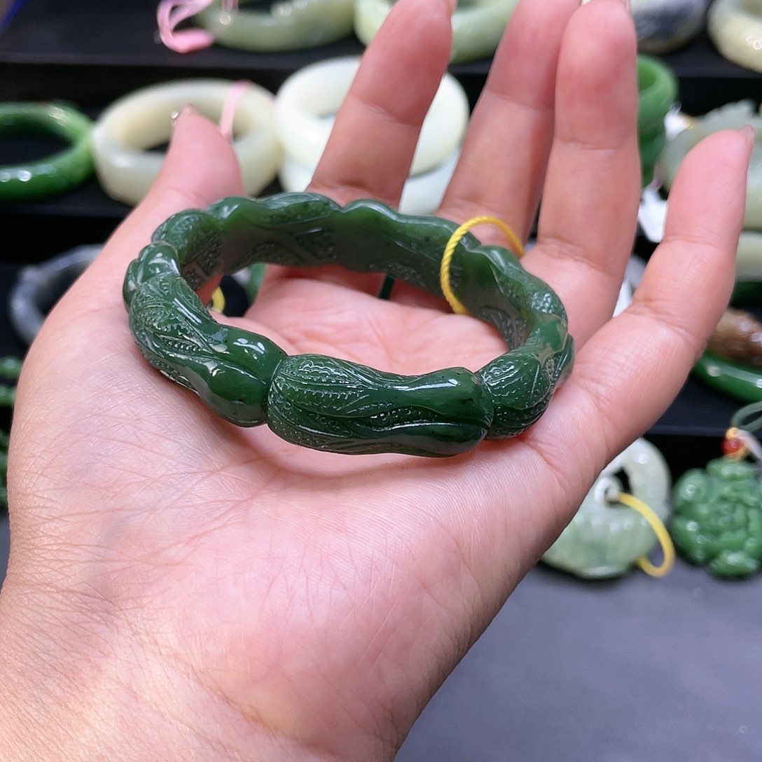 【闪购商品】和田玉手镯59圈口49未镶嵌