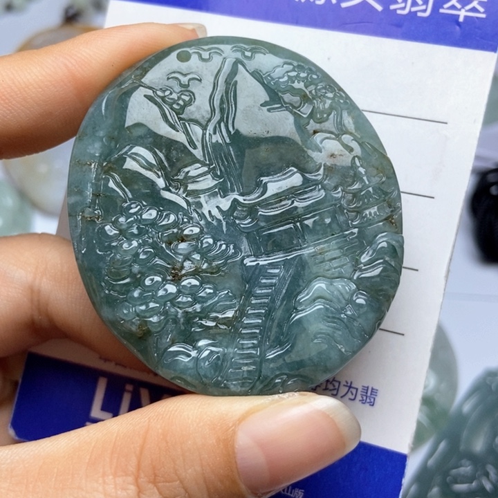 翡翠颈饰未镶嵌翡翠 