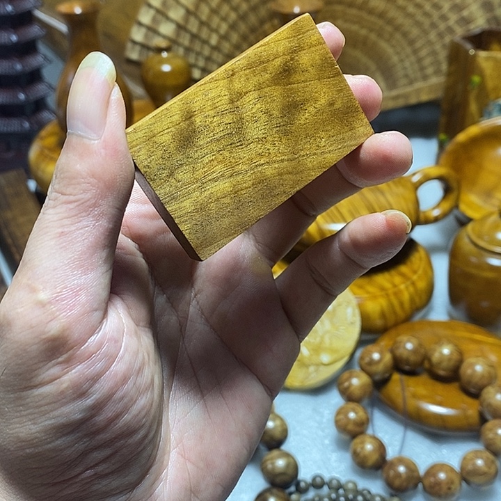 金丝楠木小叶桢楠