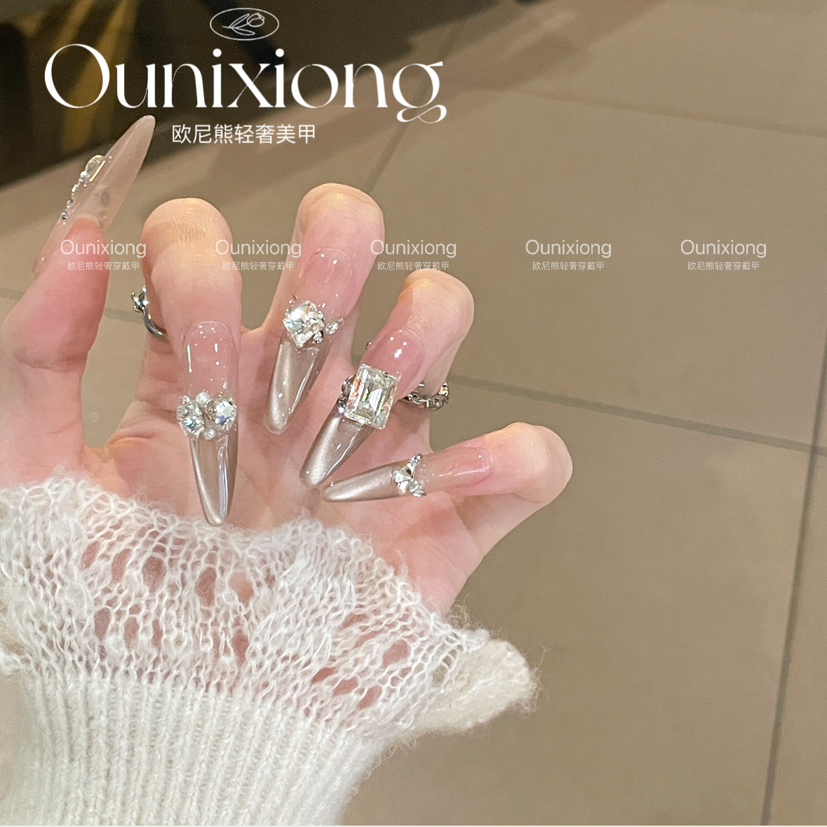 纯手工猫眼穿戴甲中长款轻奢高级感新娘美甲2025新款蝴蝶指甲贴片