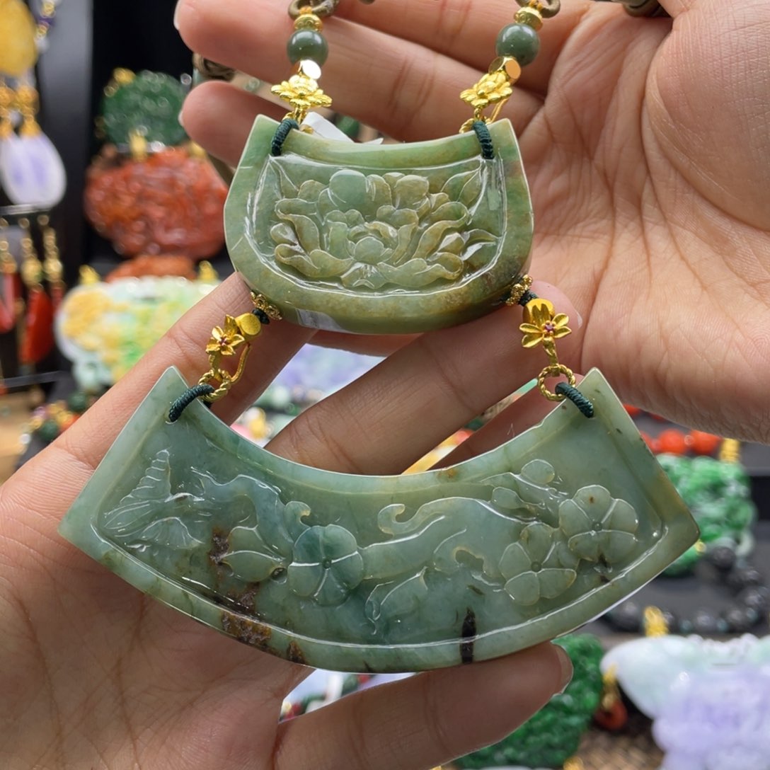 翡翠颈饰未镶嵌代编织