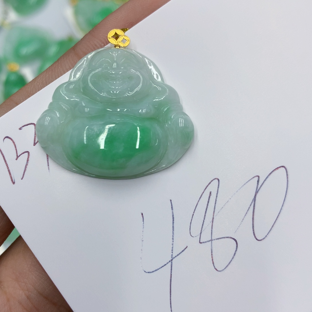 翡翠颈饰18K金镶嵌翡翠