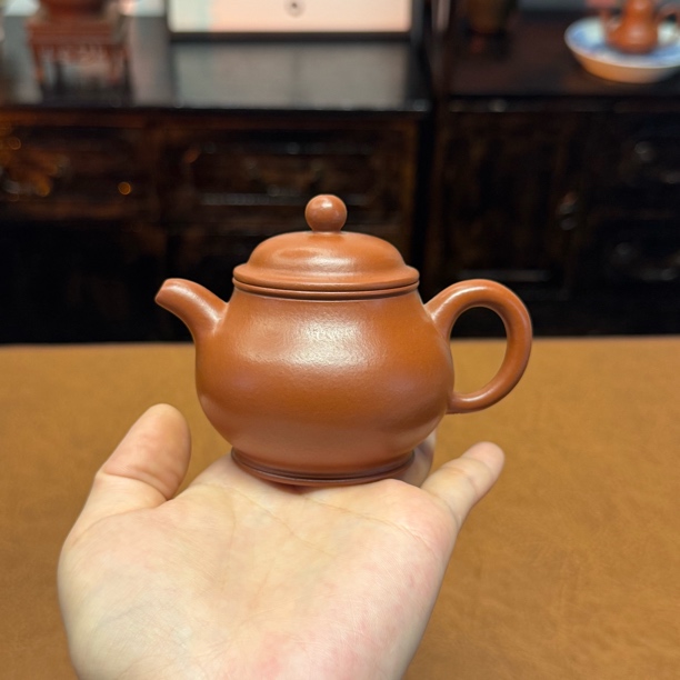 宜兴紫砂壶名：潘壶，容量：140cc，泥料：小煤窑朱泥全手工