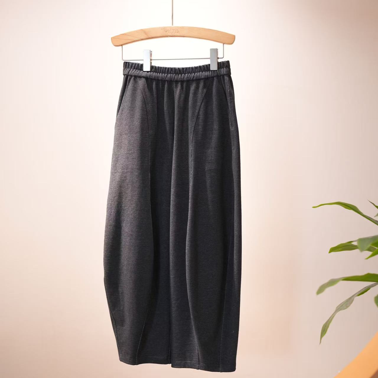 一席之地2025年夏季新款松紧腰宽松休闲慵懒百搭九分香蕉镰刀裤