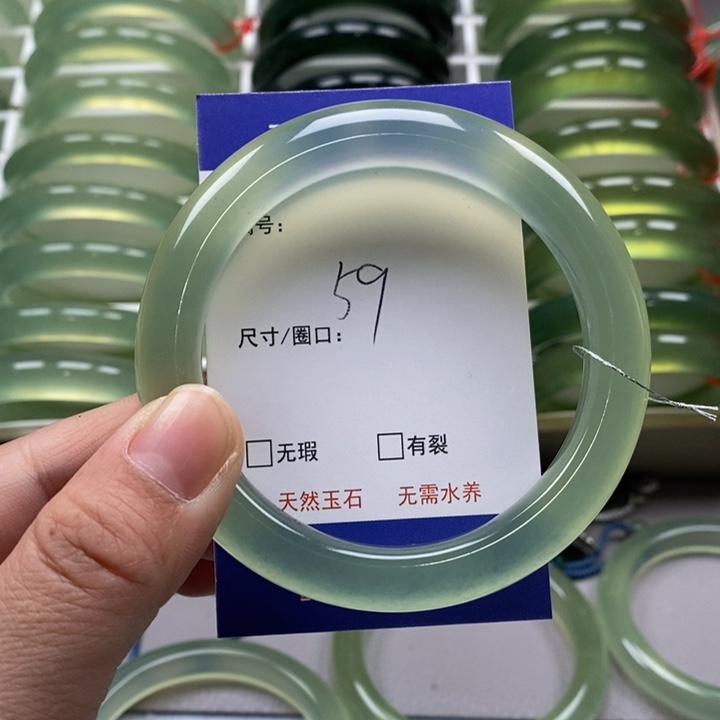 蛇纹石玉手镯未镶嵌9***9