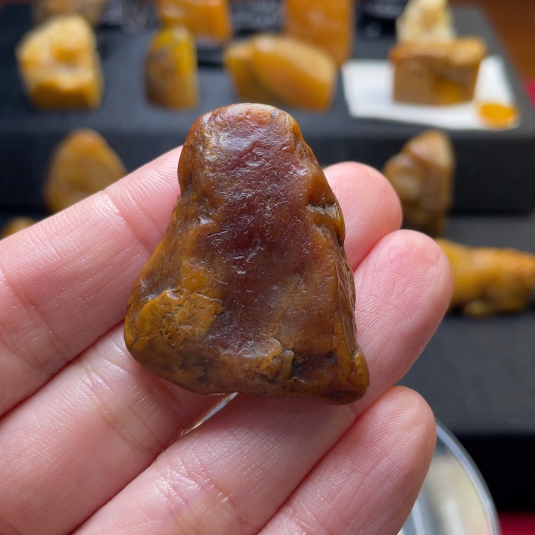 寿山石印石天*龙红田原石