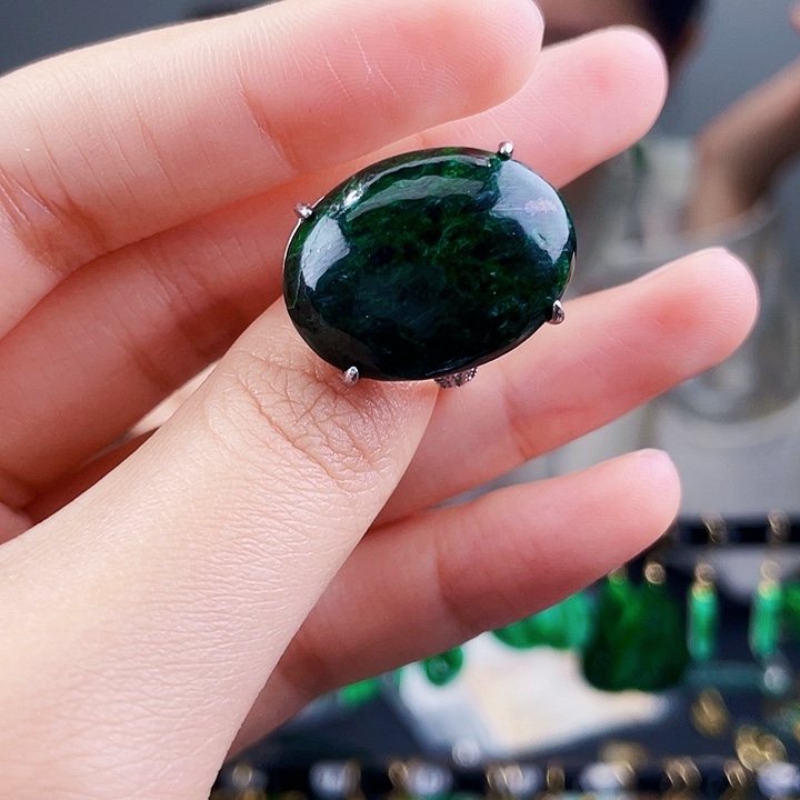 翡翠戒指银S925镶嵌饰品