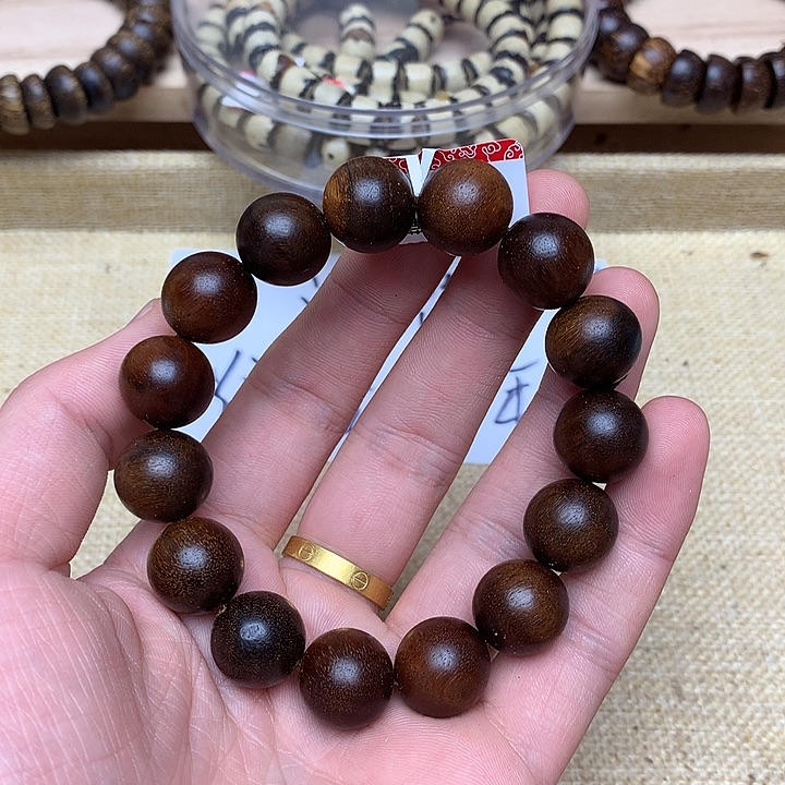 沉香碎屑沉香红土沉169