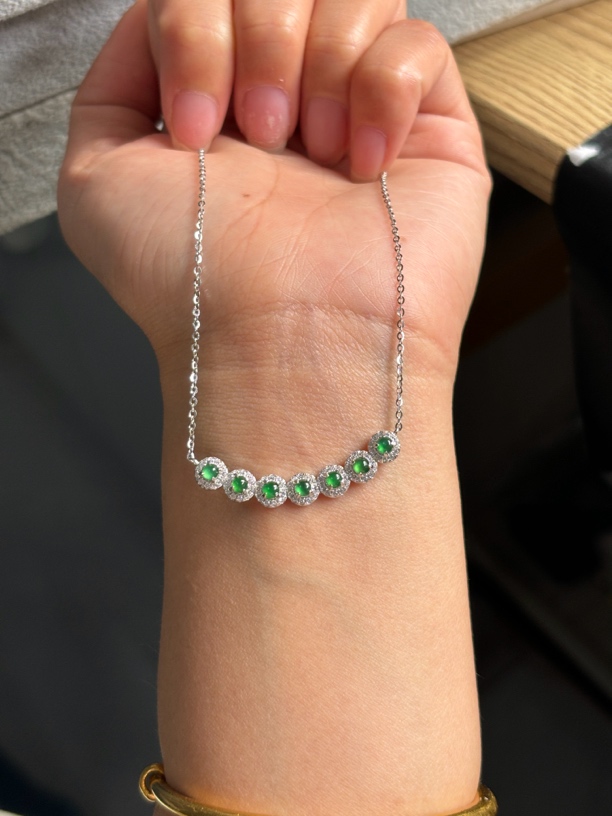 天然缅甸A货翡翠S925项链微笑链气质轻奢百搭绿色