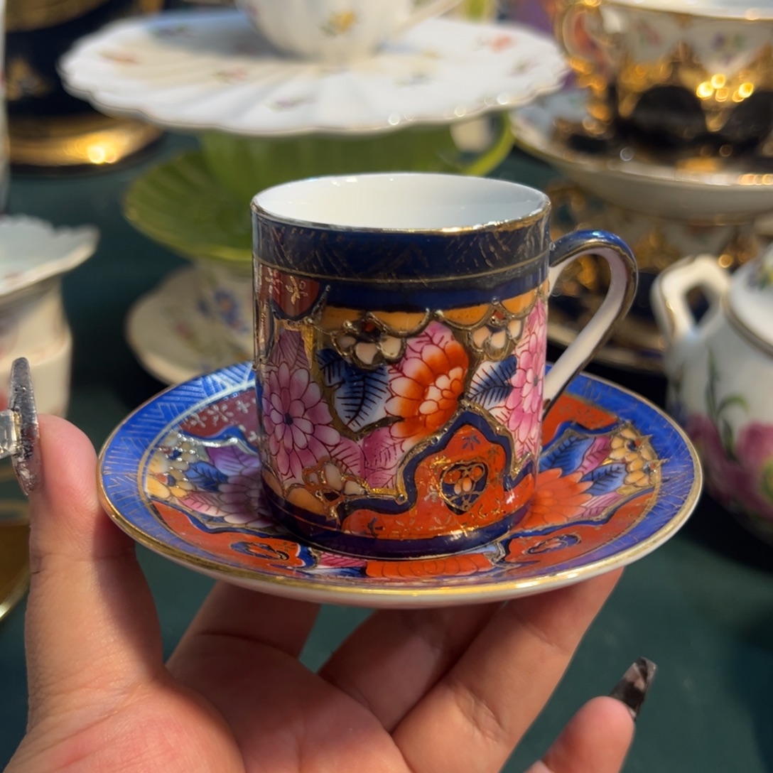 鹿与海陶瓷有限公司