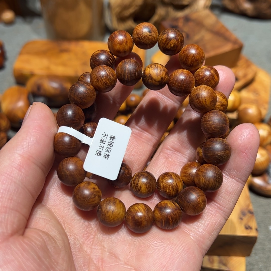 晟***时柏木（崖柏）北太行陈化崖柏两条