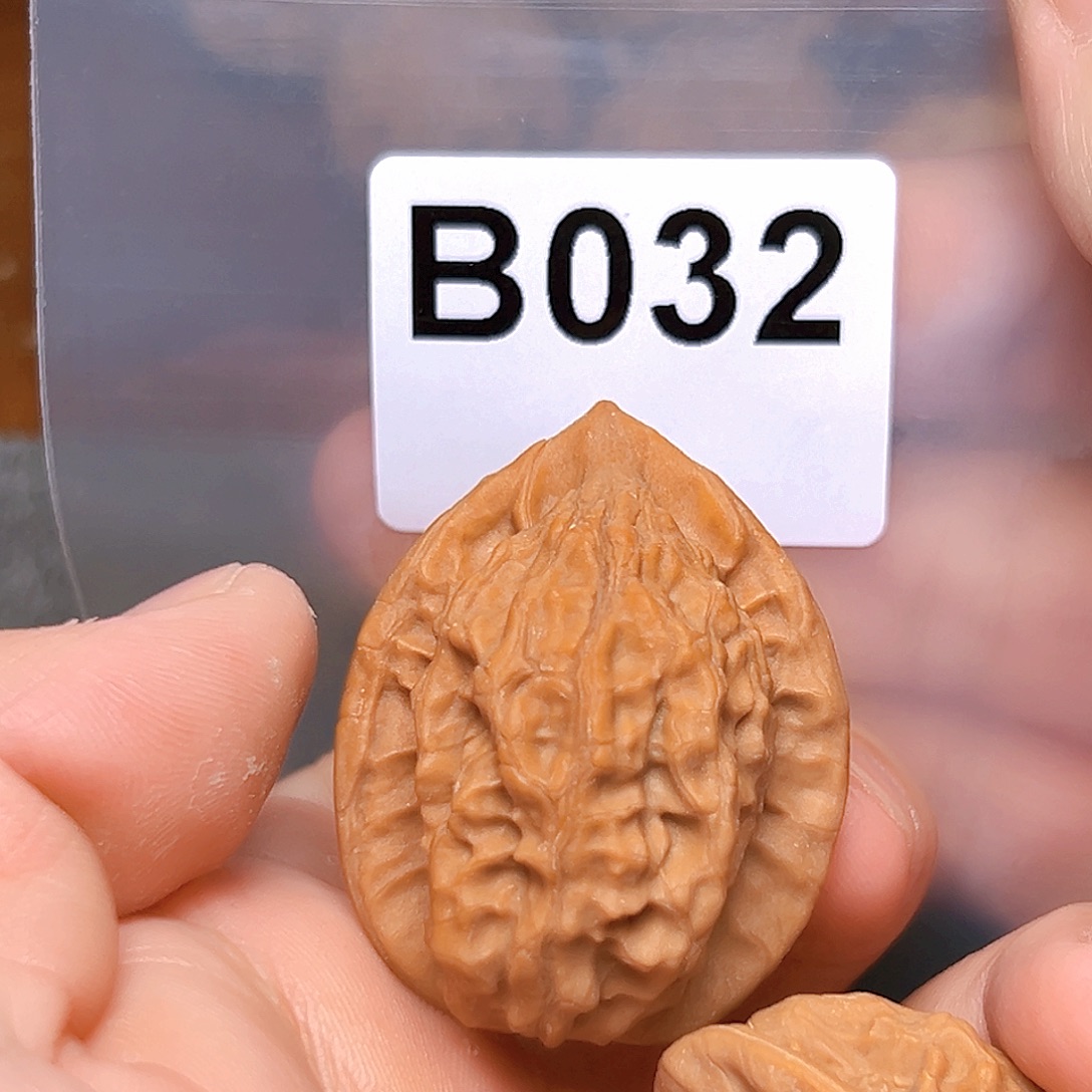 吊坠文玩核桃35大红袍